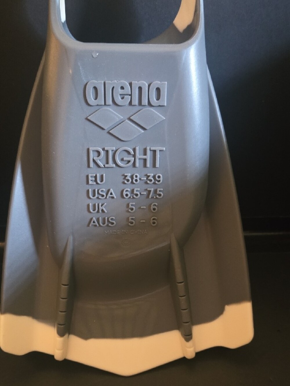 Arena Limited Edition Men's Short Training Swim Fins - Gray/White - Picture 5 of 16